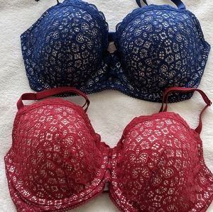 Victoria Secret set of bras 32DDD